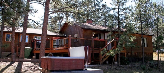 Mountain Pine Cabin With Personal Hot Tub - Dog-friendly! 3 Bedroom Cabin - #20-NCD0296