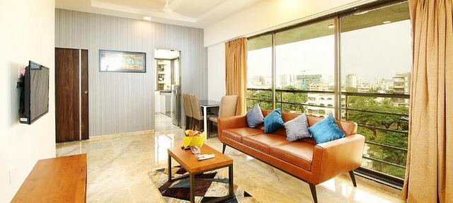 Mumbai House Luxury Apartments, Santacruz East
