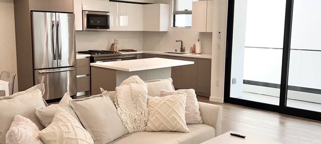 *New* Beautiful Beverly Hills Condo w/parking