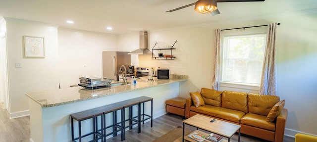New & Clean 2 Bed Walltown Home. Walk to Duke! B