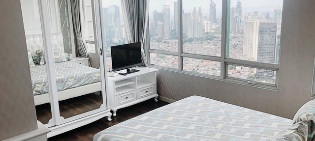 NEW Clean & Luxurious 2BD Apt in Business District +Kuningan City Mall Access