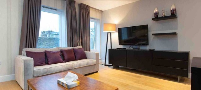 New modern 2 bedrooms 2 bathrooms flat in Fulham