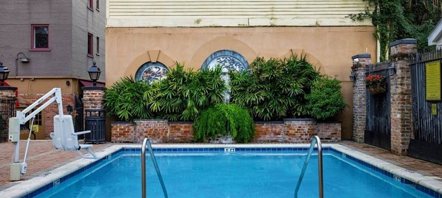 New Orleans | Romantic City Retreat | Pool + Hot Tub
