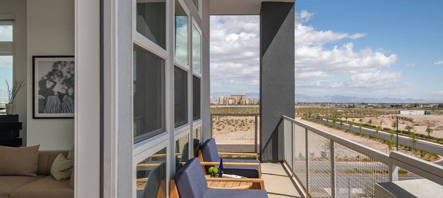 New Stunning 3-Bedroom Penthouse Near Strip & Henderson - Fully Furnished