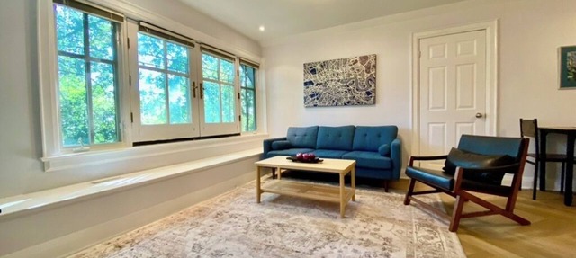 Newly Available 3rd-Floor Suite with Beach & Lake Access