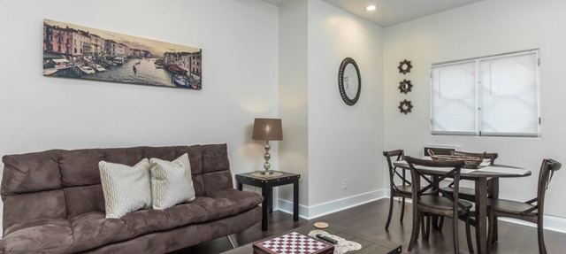 NEWLY REMODELED! 2BR 1BA near LA Convention Center