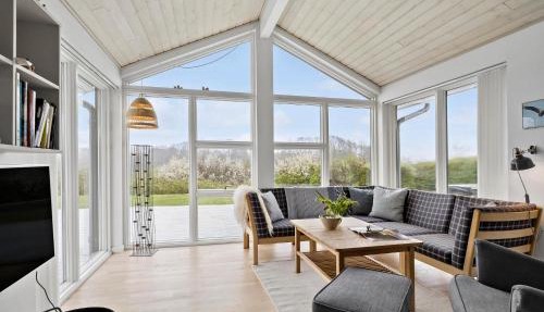 Nice Home In Haderslev With Lake View