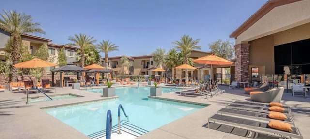 Nice luxury 2 bed 2 bath appartment