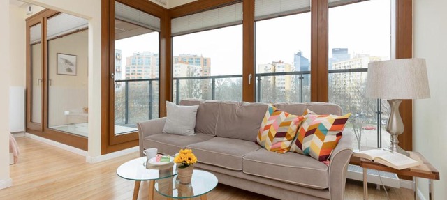 Niemcewicza Pet-Friendly Apartment by Noclegi Renters