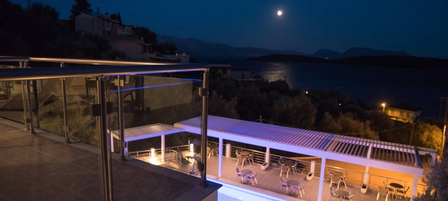 Oasis Hotel