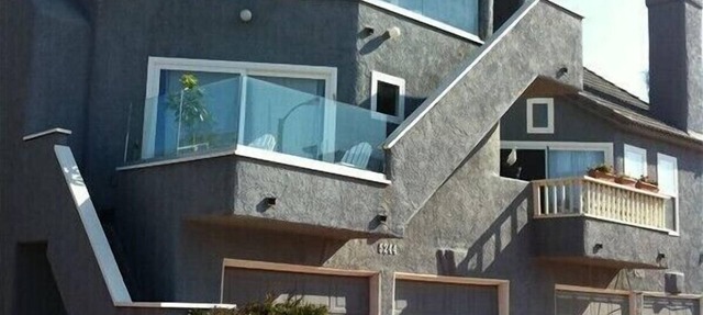 Ocean and Beach View Townhouse at Mandalay Beach in Oxnard, California