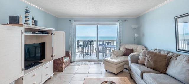 Ocean Dunes 2117B