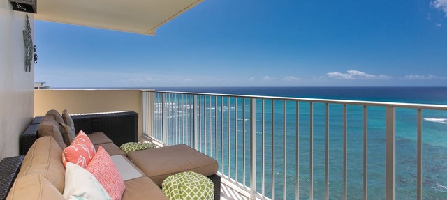 OCEAN FACING-14th Fl Gold Coast/Penthouse @ Diamond Head Beach Hotel