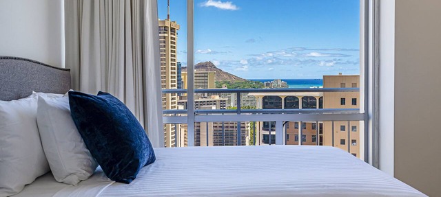 Ocean-Lagoon Views PH at Ilikai Hotel by the Beach w/Spectacular Amenities