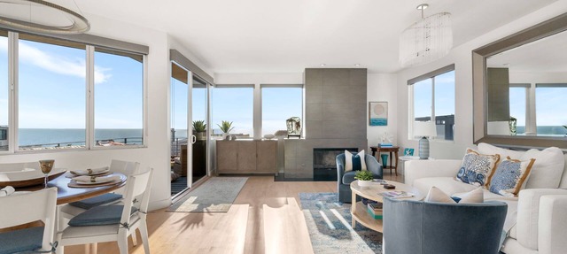 Ocean View Home | Walk to Beach & Downtown MB