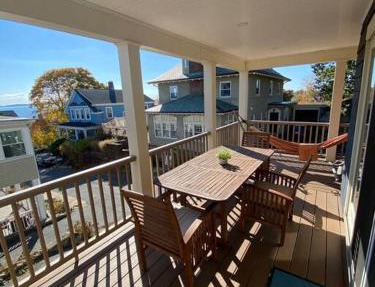 Ocean views, Large Deck, Grill, Kid and Dog Friendly