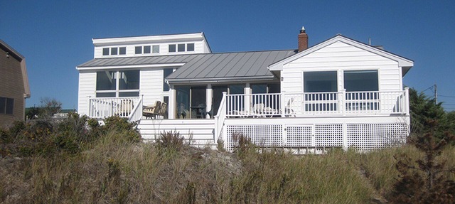 Oceanfront House - Sweeping Views and Lots of Space