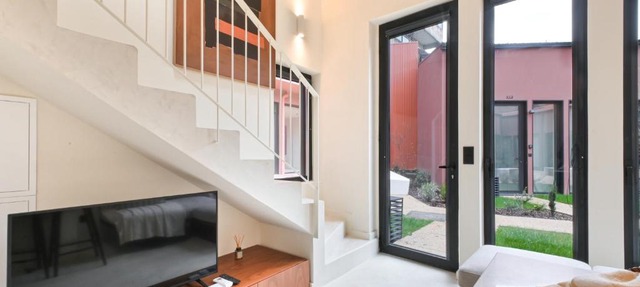 ON Apartments - Cozy - Free Parking & Pet Friendly