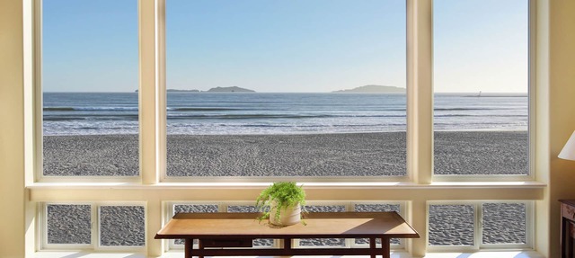 ON THE SAND - Incredible Beachfront - Awesome Ocean and Island View w/Elevator!