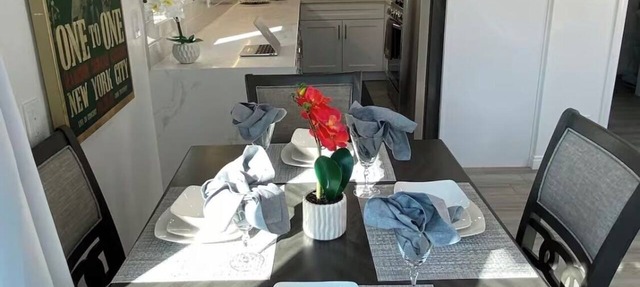 One bedroom new remodel furnished to tens! Pure luxury, professionally decorated