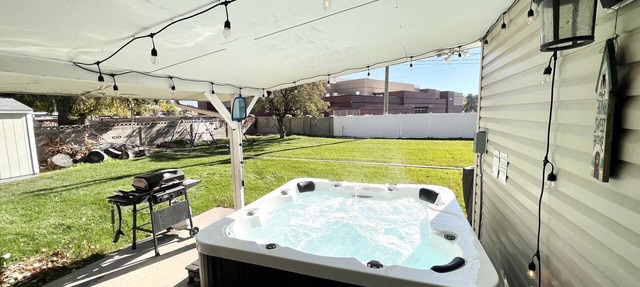 Orem Lower Level Apartment w/Hot Tub access! 6 minutes to Provo Canyon
