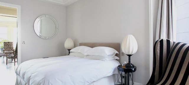 Outstanding 2 bedrooms with a terrific Eiffel Tower view