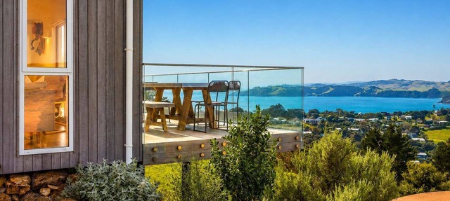 Overview by Stay Waiheke
