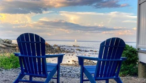 Perkins Cove Oceanfront Cottage