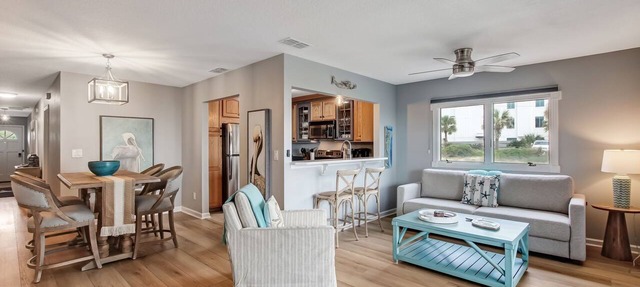 Pet Friendly | Oceanfront | Steps to the Beach | Large Covered Deck