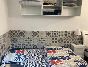 Petit studio pour 4 personnes avec coin jardin