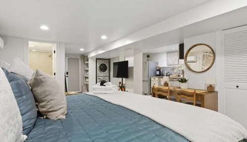 Petworth Gem - Modern Studio Near METRO rail