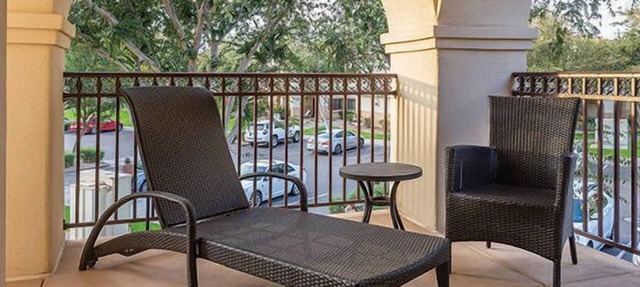 Phoenix | Desert Golf Retreat | Pool, Dining & Sunsets