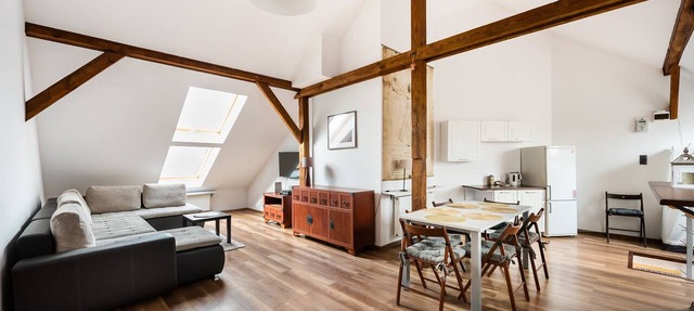 Plac Narutowicza Two-Level Apartment