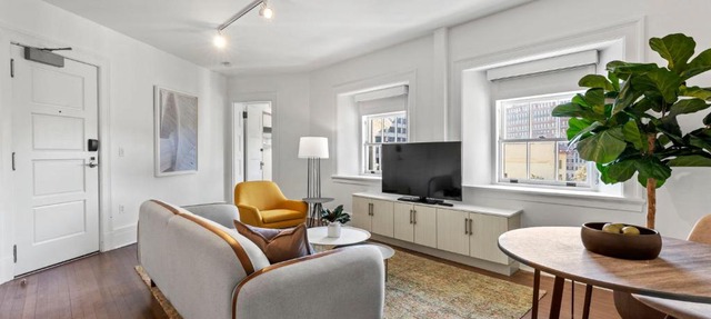 Placemakr Dupont Circle