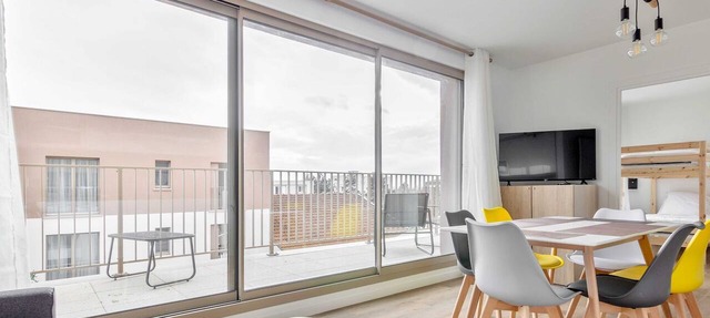 Pleasant Apt with Balcony-6P-Close to Disney/Paris