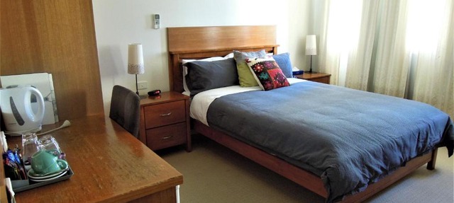Plough Hotel