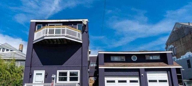 Plum Royale Jr: Cozy Plum Is. home w/beach access