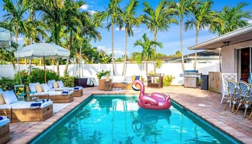 Pompano Pool Paradise