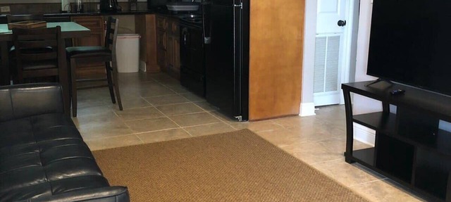 Pool | Walk to LSU | WD | TV in bedroom | Gated