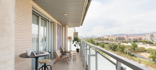 Port Forum Apartments by Olala Homes