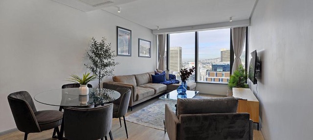 Portia Luxury City Penthouse, views!