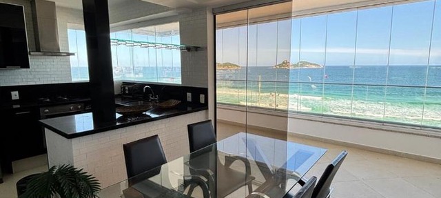 Praia do Pepê - Apartamento 2Q - Flat com Infra completa com Piscina e Sauna - Vista Mar Deslumbrante
