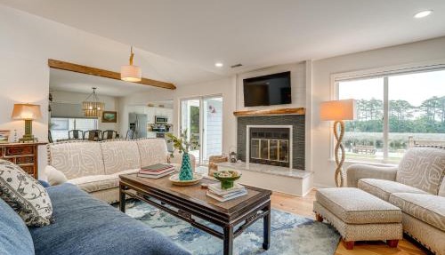 Private Beach Access & Hot Tub: Kitty Hawk Haven