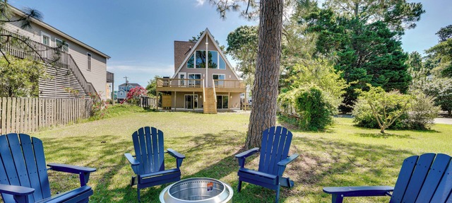 Private Dock & Beach Access: Kill Devil Hills Home