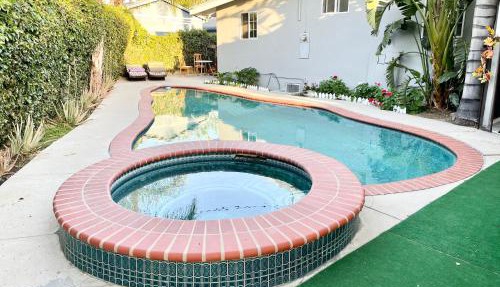 Private Pool Entire House with Spa, Family-Friendly 3BR