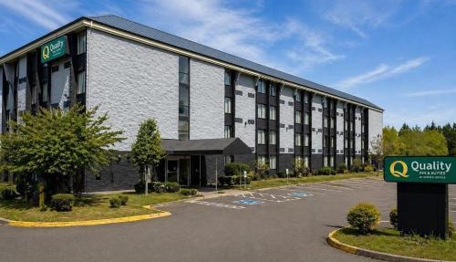 Quality Inn & Suites Everett
