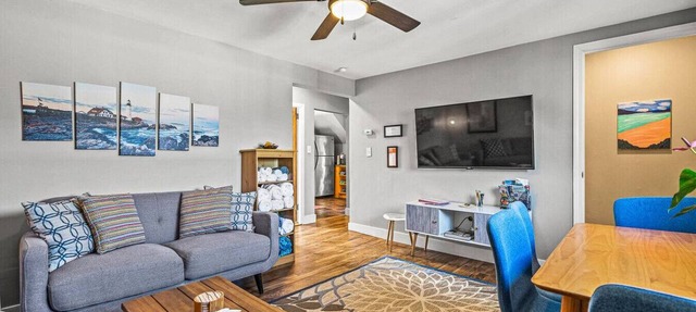 Quincy Beach Home Next to Boston & T, Free Parking
