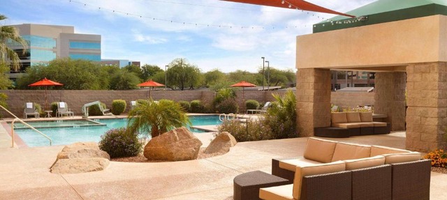Radisson Hotel Phoenix Airport