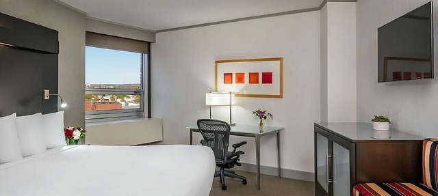 Relaxing Stay Near Harvard, Indoor Pool, Pet-Frien