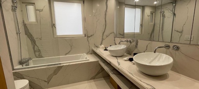 RESIDENCES HARCOURT - Ile Saint Louis - PARIS
